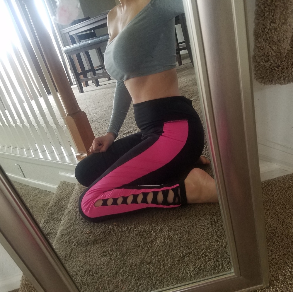 Vs pink black with pink leggings